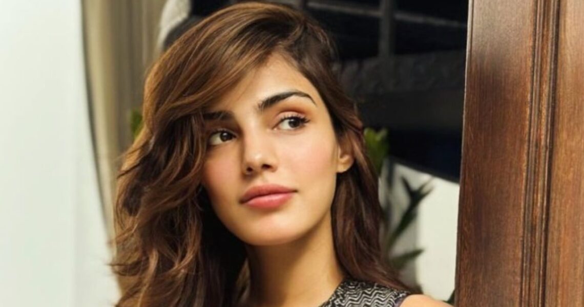 Rhea Chakraborty receives summons from Delhi Police in app-based scam of nearly Rs 500 crore: Report