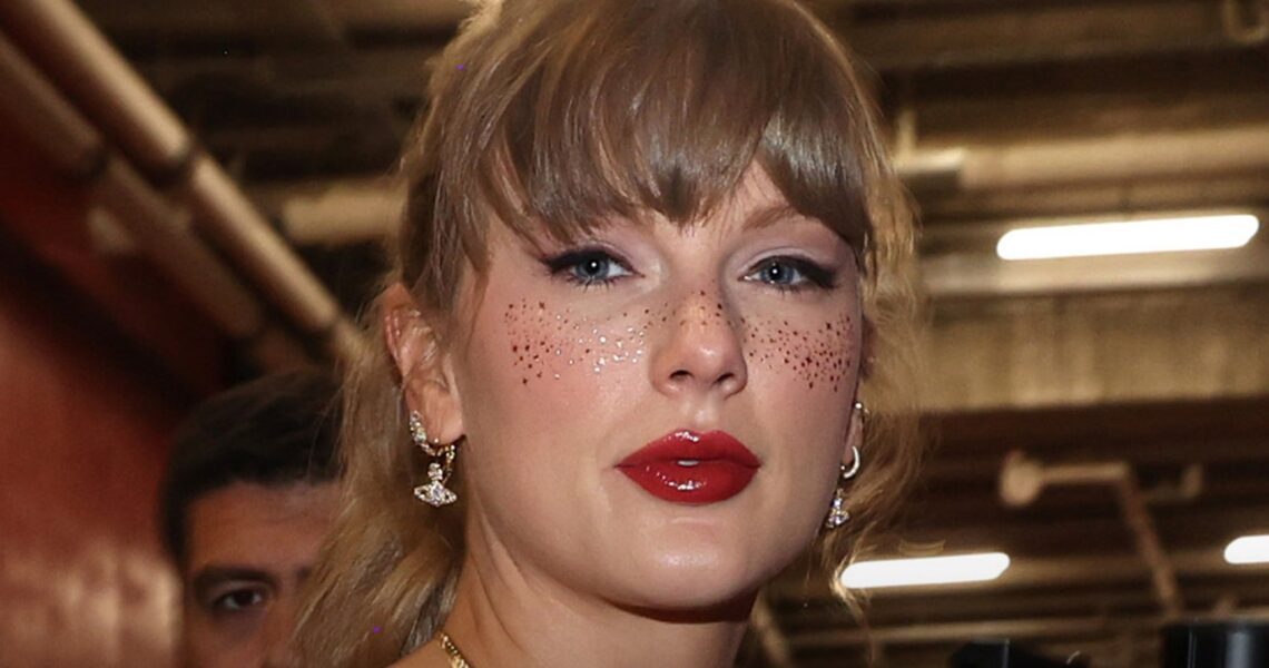 Taylor Swift Glitter Patches See 2,500% Spike in Sales After NFL Game