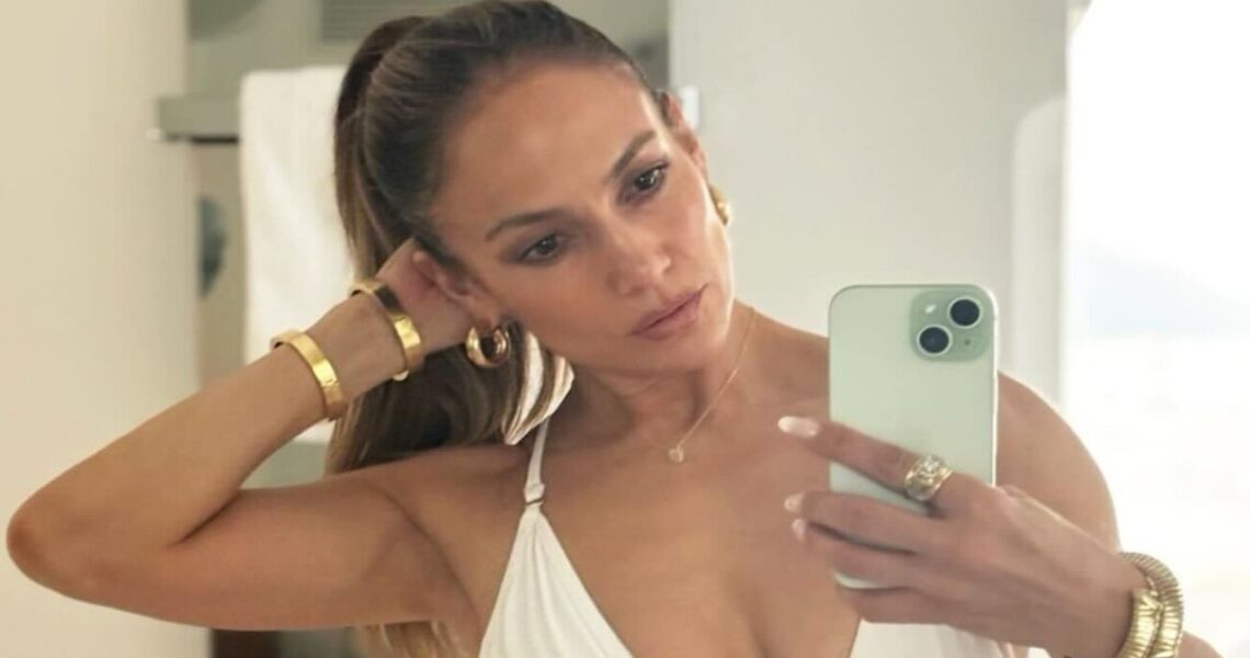 ‘I Was So Devastated’: Jennifer Lopez Opens Up About Messy Divorce With Ben Affleck, ‘Hardest Time’ Of Her Life